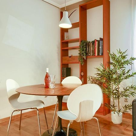 Apartamento En Chamberi Con Piscina - Lovely Apartment In The City Center With Swimming Pool Мадрид Екстер'єр фото